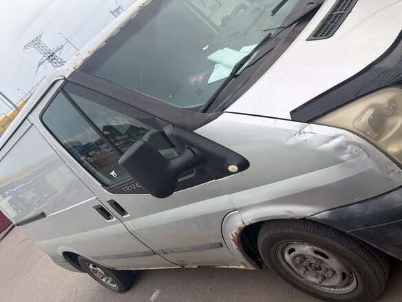 2012 Ford Transit, серебристый, 600000 рублей - вид 4