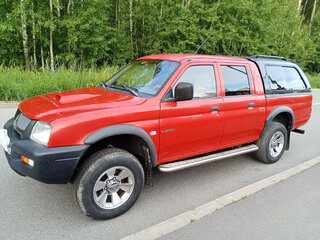 2005 Mitsubishi L200 III, красный, 1100000 рублей, вид 4