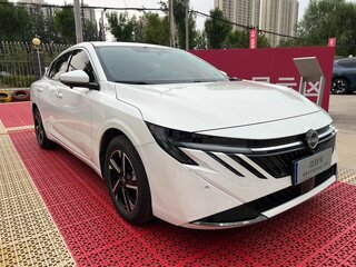 2026 Nissan Sylphy V (B19), белый, 2380678 рублей, вид 3