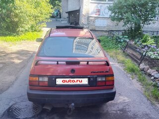1989 Volkswagen Passat B3, красный, 180000 рублей, вид 2