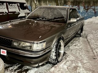 1989 Toyota Chaser IV (X80), серый, 450000 рублей, вид 1