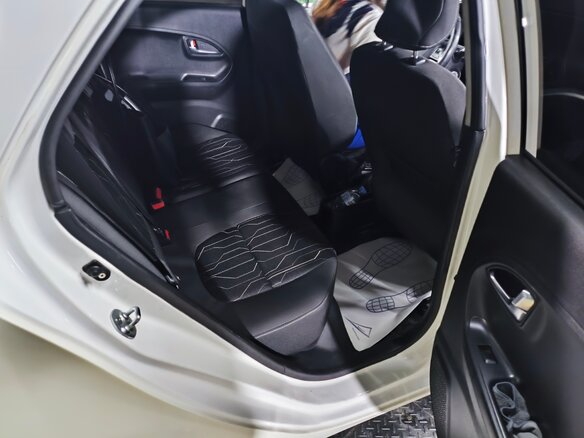 2011 Kia Picanto II, белый, 660000 рублей - вид 14