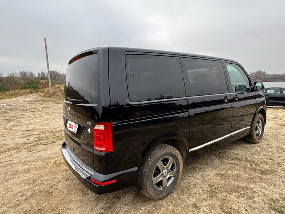 2017 Volkswagen Caravelle T6, чёрный, 3000000 рублей - вид 7