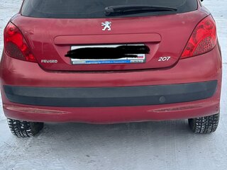 2008 Peugeot 207 I, красный, 400000 рублей, вид 4