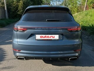 2019 Porsche Cayenne III, голубой, 5600000 рублей, вид 2
