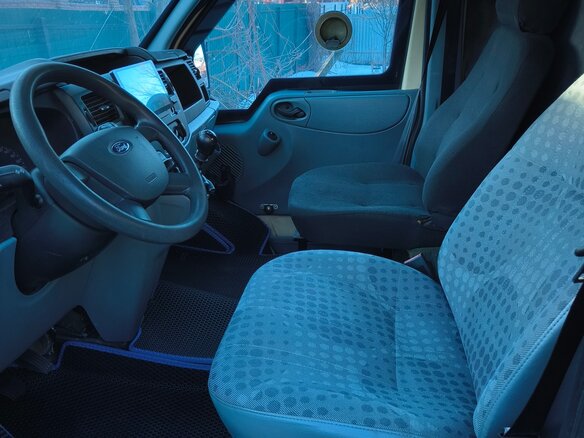 2012 Ford Transit, жёлтый, 950000 рублей - вид 11