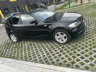 2011 BMW 1 серии 116i I (E81/E82/E87/E88) Рестайлинг, чёрный, 1150000 рублей, вид 2