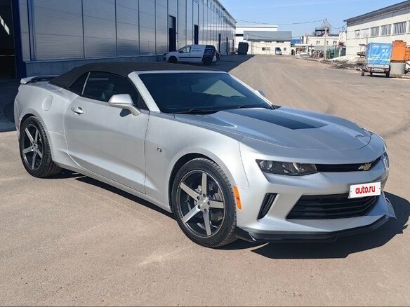 2017 Chevrolet Camaro VI, серый, 2480000 рублей - вид 3