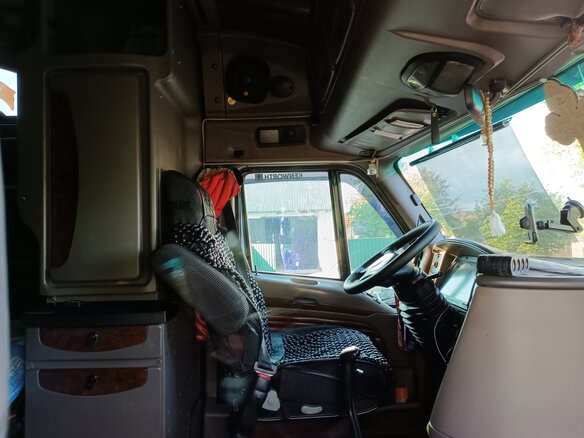 2004 Kenworth T2000, синий, 1500000 рублей - вид 14