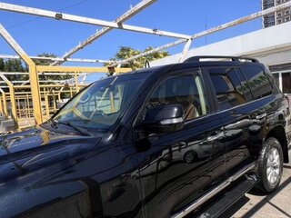 2015 Toyota Land Cruiser 200 Series Рестайлинг 2, чёрный, 4500000 рублей, вид 4