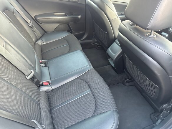 2018 Kia Optima IV Рестайлинг, белый, 1550000 рублей - вид 12