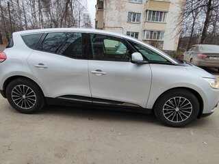 2019 Renault Scenic IV, серебристый, 1750000 рублей, вид 3