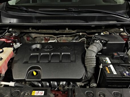 Toyota RAV4 IV (XA40) Рестайлинг