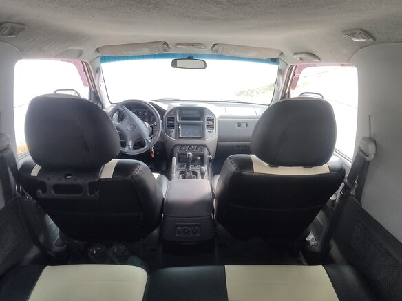 2001 Mitsubishi Pajero III, серебристый, 935000 рублей - вид 5