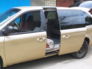 2000 Dodge Caravan Grand IV, золотистый, 450000 рублей, вид 5