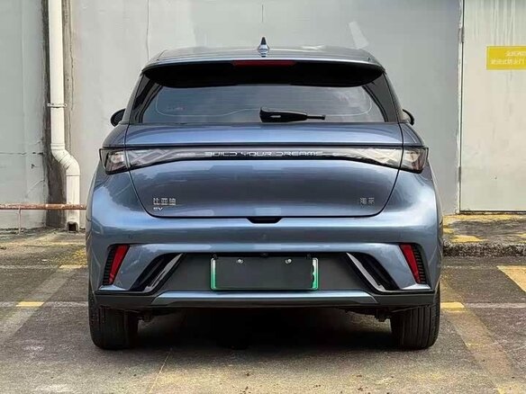 2025 BYD Dolphin 44.9 kWh I, синий, 1695003 рублей - вид 6