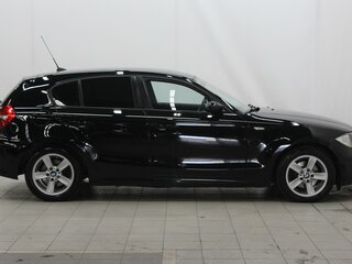 2008 BMW 1 серии 118i I (E81/E82/E87/E88) Рестайлинг, чёрный, 700000 рублей, вид 4