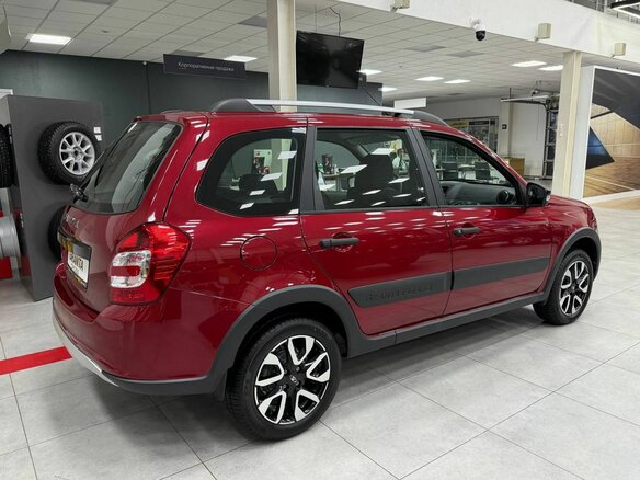 2026 Lada (ВАЗ) Granta Cross I Рестайлинг, красный, 1271994 рублей - вид 9