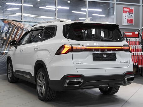 2024 Geely Okavango I Рестайлинг, белый, 2549000 рублей, вид 4