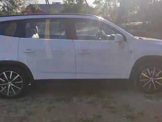 2012 Chevrolet Orlando I, белый, 1000000 рублей, вид 2