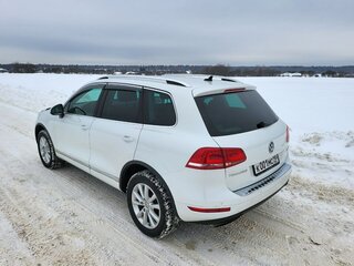 2014 Volkswagen Touareg II, белый, 2495000 рублей, вид 5