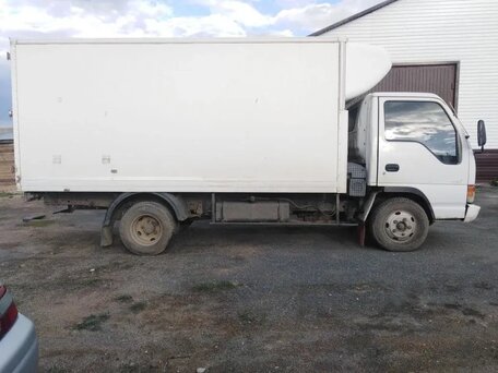 2000 Isuzu Elf (N-series), белый, 950000 рублей, вид 5