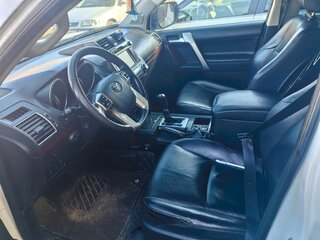 2014 Toyota Land Cruiser Prado 150 Series Рестайлинг 1, белый, 2800000 рублей, вид 5