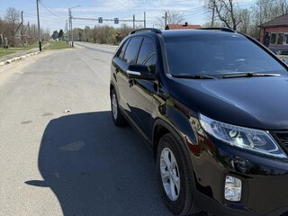 2015 Kia Sorento II Рестайлинг, чёрный, 1700000 рублей, вид 2