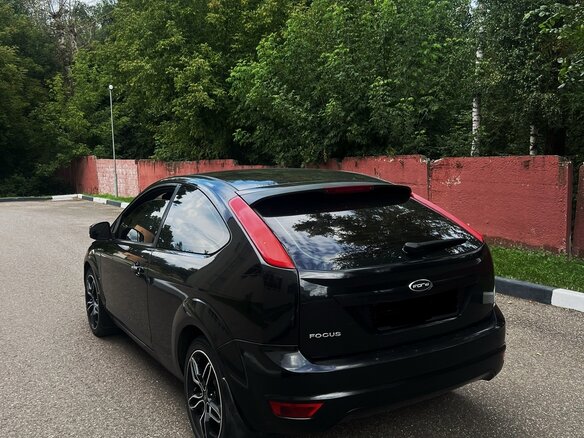 2010 Ford Focus II Рестайлинг, чёрный - вид 16