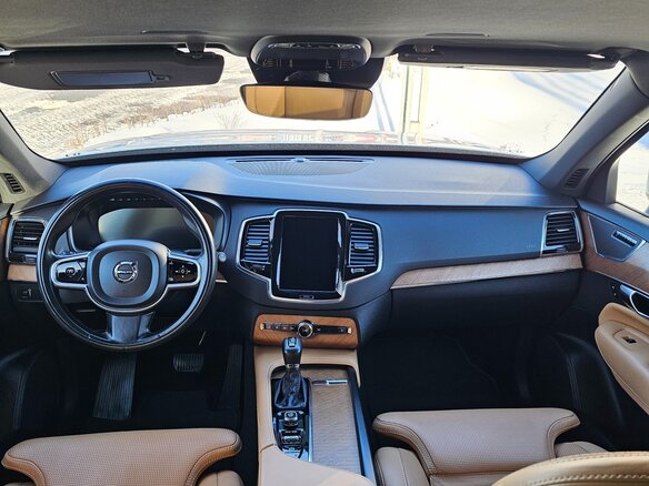 2017 Volvo XC90 II, белый - вид 12