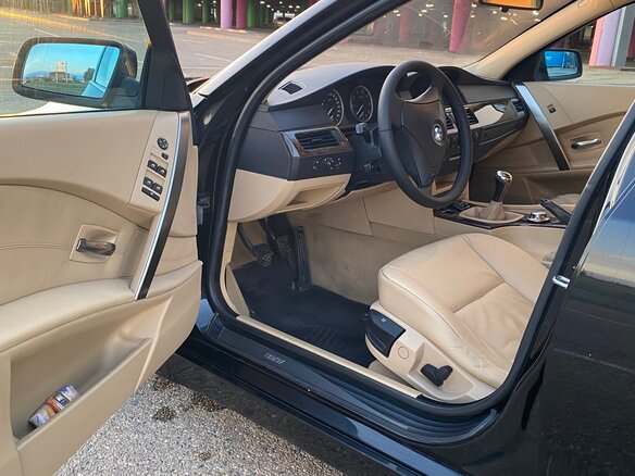 2003 BMW 5 серии 520i V (E60/E61), чёрный - вид 11