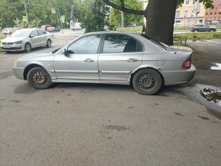 2004 Kia Magentis I Рестайлинг, серебристый, 120000 рублей, вид 4