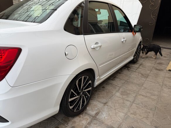 2023 Lada (ВАЗ) Granta Sport I Рестайлинг, белый, 1110000 рублей - вид 3