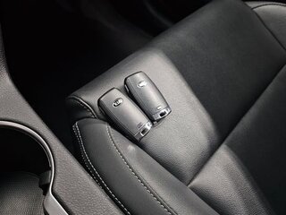 2018 Kia Sportage IV Рестайлинг, белый, 1405000 рублей, вид 5