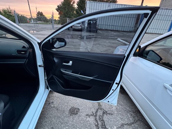 2013 Kia Rio III, белый, 680000 рублей - вид 8