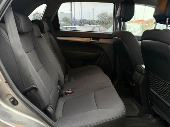 2010 Kia Sorento II, серый - вид 17