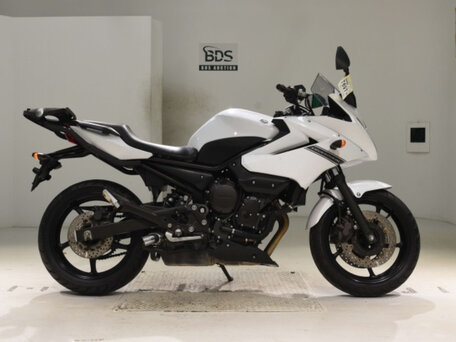 2012 Yamaha XJ6 (FZ6R), белый, 400000 рублей, вид 4
