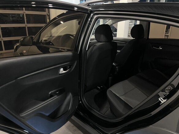 2018 Kia Rio X-Line IV, чёрный, 1355000 рублей - вид 23