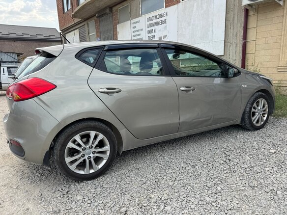 2014 Kia Ceed II, серый, 700000 рублей - вид 8