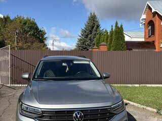 2020 Volkswagen Tiguan II Рестайлинг, серый, 2400000 рублей, вид 2