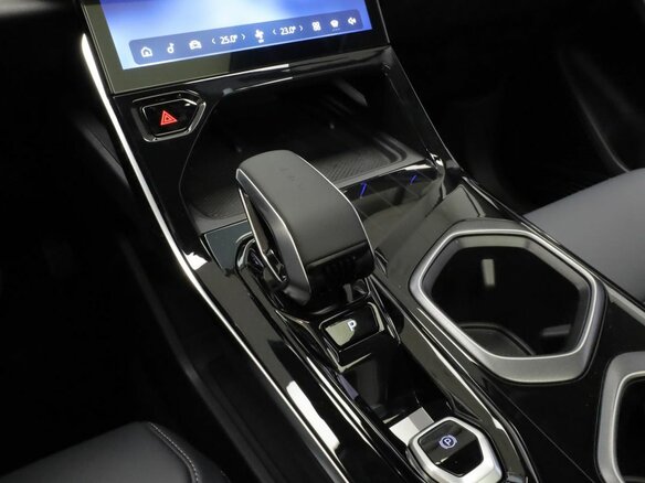 2026 Geely Atlas II, белый, 3449990 рублей - вид 18