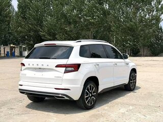 2022 Skoda Karoq DSG7 I, белый, 2050000 рублей, вид 4