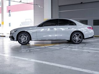 2026 Mercedes-Benz E-Класс 300 VI (W214, S214), серый, 9499000 рублей, вид 4
