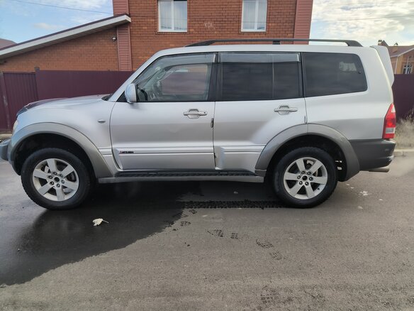 2003 Mitsubishi Montero III, серебристый, 880000 рублей - вид 7