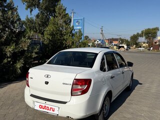 2015 Lada (ВАЗ) Granta I, белый, 420000 рублей, вид 3
