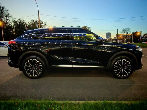2024 Exeed RX, чёрный, 3000000 рублей - вид 7