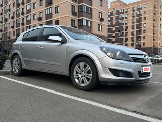 2008 Opel Astra H Рестайлинг, серебристый, 500000 рублей, вид 4