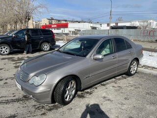 2004 Mercedes-Benz C-Класс 180 II (W203) Рестайлинг, серый, 650000 рублей, вид 1