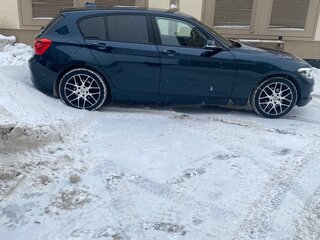 2017 BMW 1 серии 118i II (F20/F21) Рестайлинг, синий, 1900000 рублей, вид 4