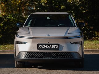 2026 Toyota bZ3X 58.3 kWh, серебристый, 2770000 рублей, вид 3